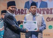 Sekda Ciamis Ajak Santri Hadapi Tantangan Era Modern