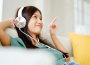 Lindungi Pendengaranmu, Ini Cara Aman Gunakan Headset di Era Digital