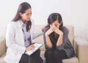 Kenali Perbedaan Psikolog dan Psikiater